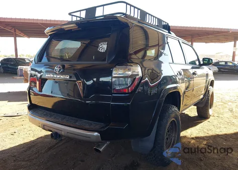 2019 Toyota 4Runner Trd Off Road Premium z USA, uszkodzony, nr VIN JTEBU5JR3K5615375